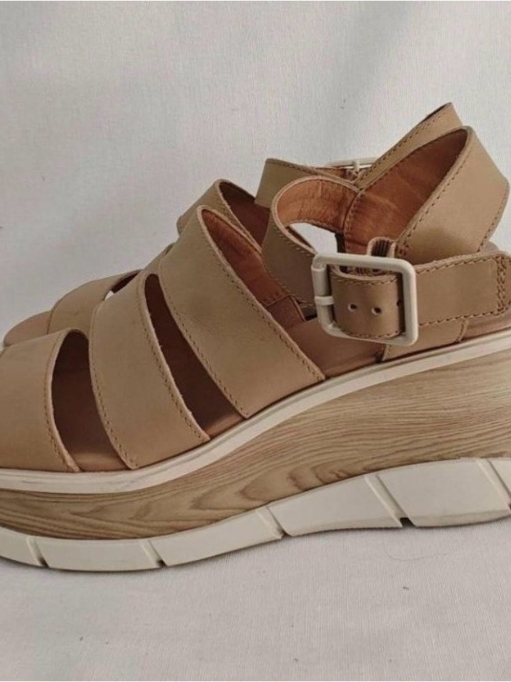 Sorel Joanie III Ankle Strap Wedge Sandals | Camel Leather | Size 7 - Picture 3 of 5
